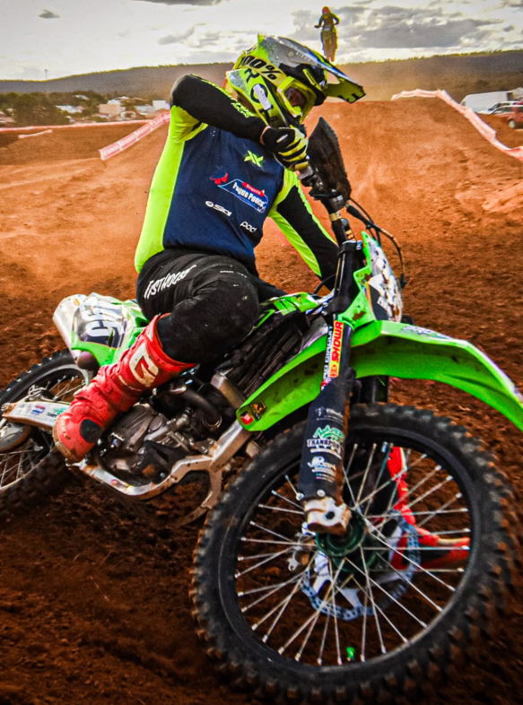 MOTOCROSS-1.jpg